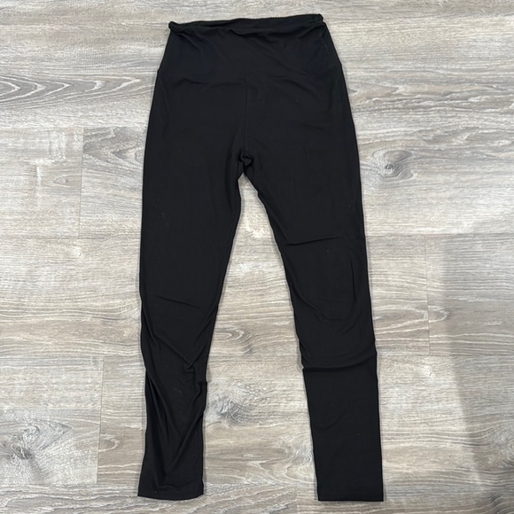 Women's Classic Black Leggings - Picture 1 of 2